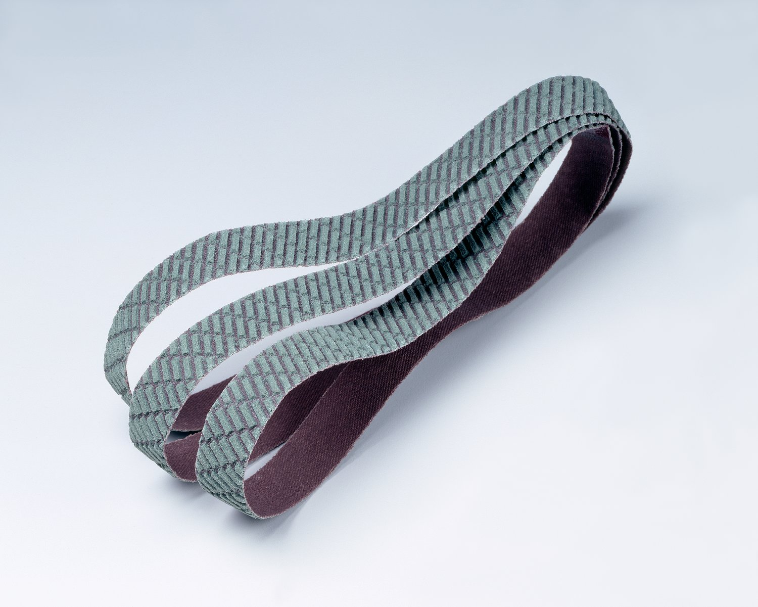 7100052817 - 3M Trizact Cloth Belt 327DC, A160 X-weight, Config