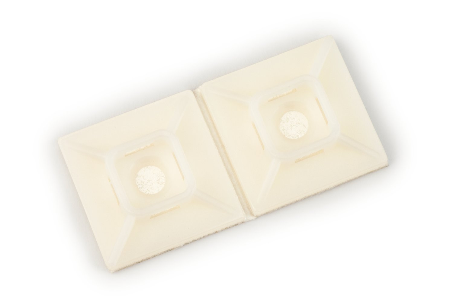 7100024765 - 3M Cable Tie Mounting Base CTB1X1NTA-C, 4-way Adhesive Mount, 500/Case
