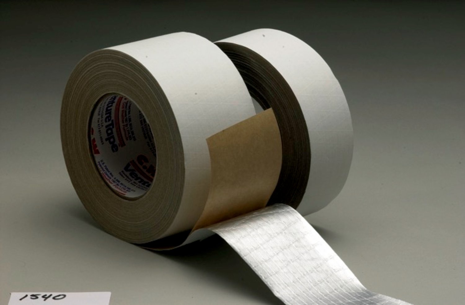 7100087495 - 3M Venture Tape ASJ Facing Tape 1540CW, White, 123.75 mm x 45.7 m, 8 Rolls/Case