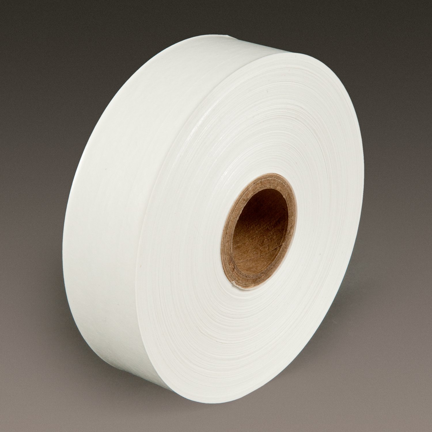 7000049627 - 3M Water Activated Paper Tape 6141, White, Light Duty, 1-1/2 in x 500 ft, 20/Case