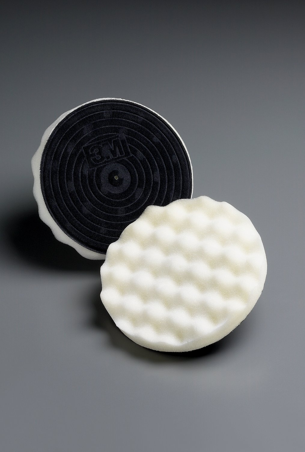 7000045725 - 3M Finesse-it Foam Buffing Pad, 01912, White, 5-1/4 in (133 mm), Convolute, 10/Bag, 50 ea/Case