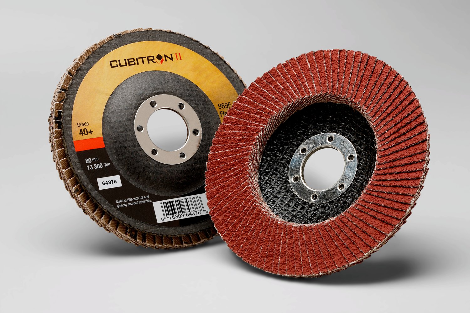7100104939 - 3M Cubitron II Flap Disc 969F, 40+, T27, 4-1/2 in x 7/8 in, 10 ea/Case