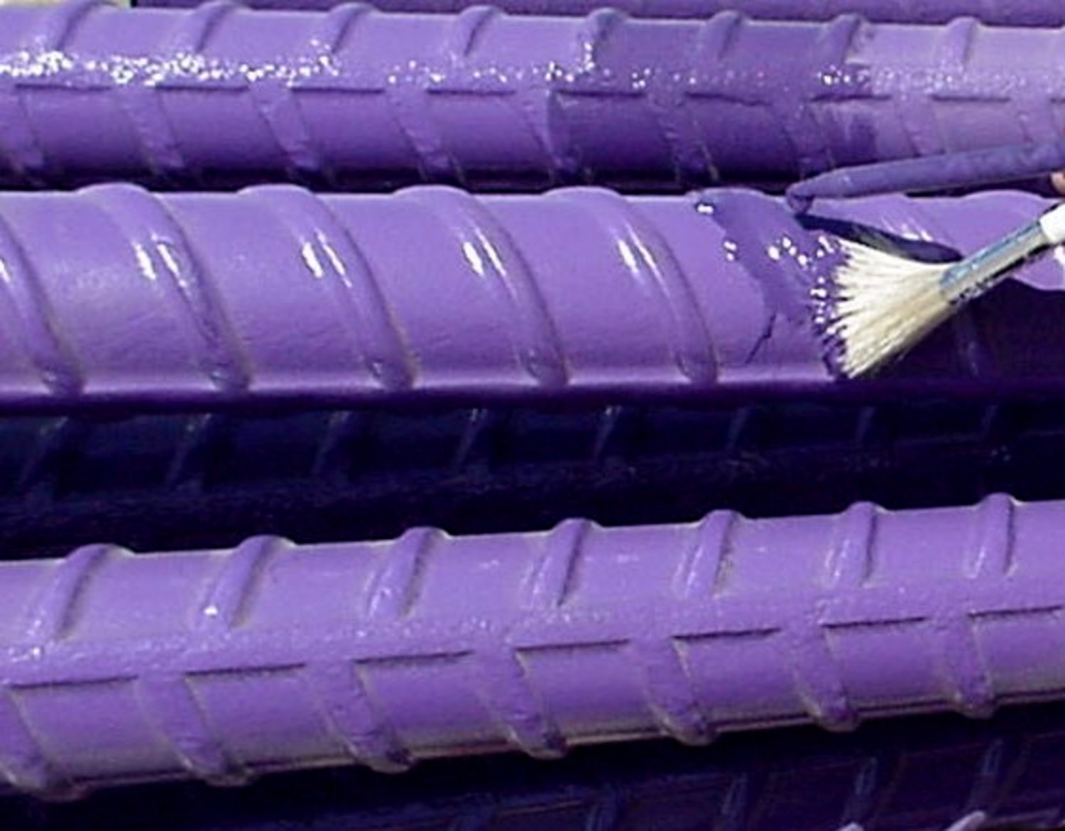 7010321046 - 3M Scotchkote Rebar Liquid Patch Compound 323 Purple, 450ml
Application Gun Cartridges, 6 per box, 1/Case