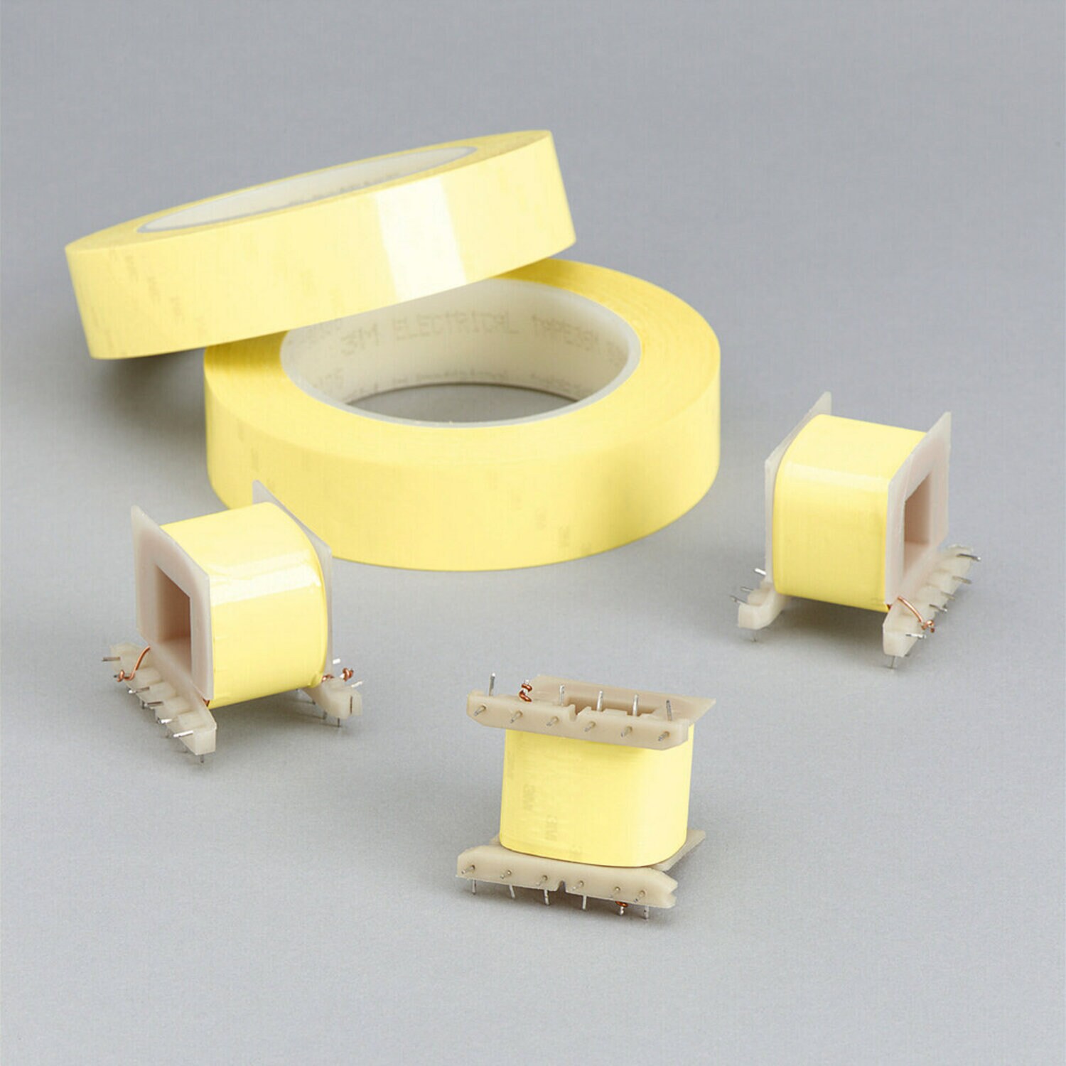 7000132837 - 3M Polyester Film Electrical Tape 1350F-1, 24 in x 72 yd Log, 3 in Paper Core, White, 1 Roll/Case