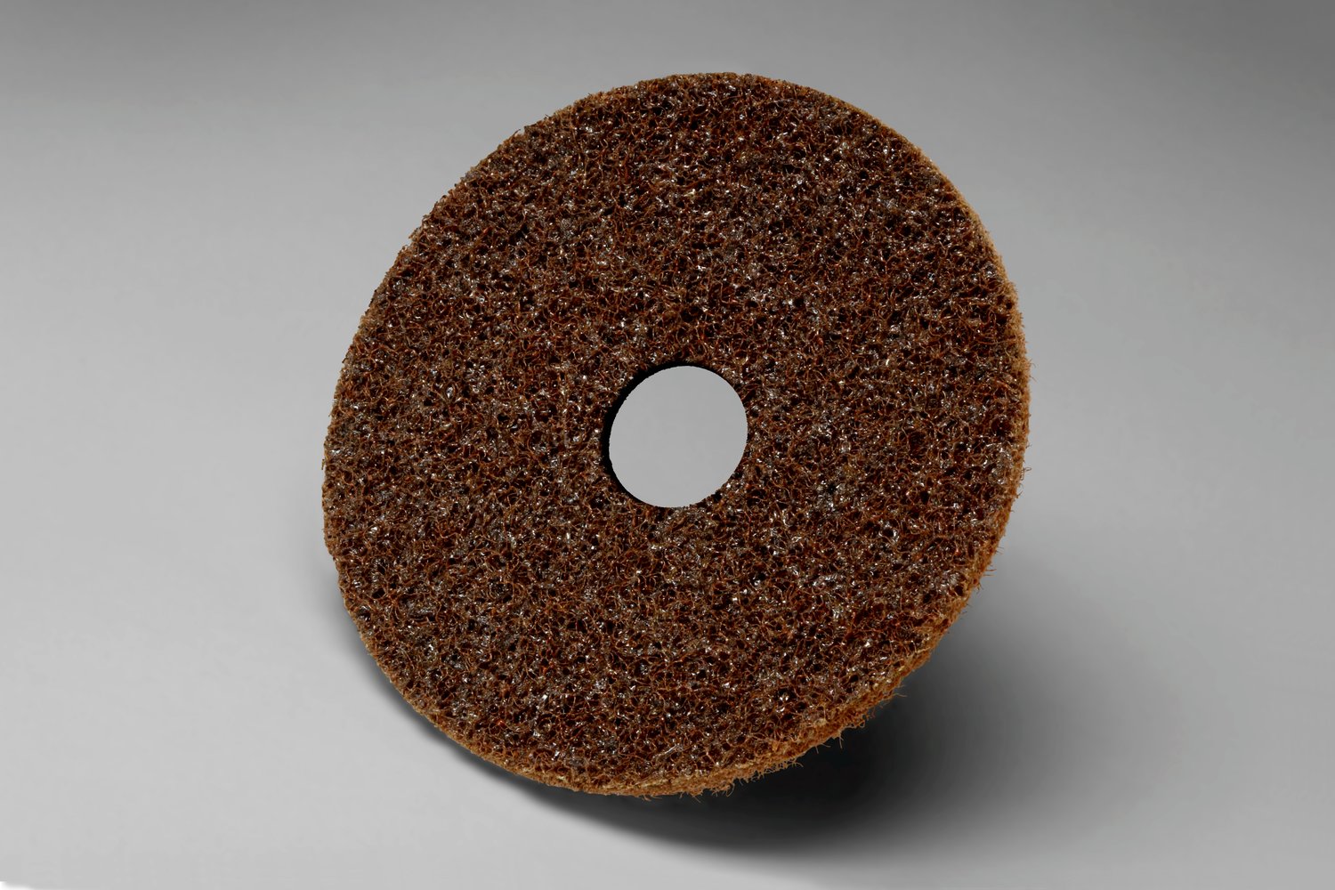 7010329310 - Scotch-Brite Surface Conditioning Disc, SC-DH, A/O Coarse, 4-1/2 in x 7/8 in, 50 ea/Case