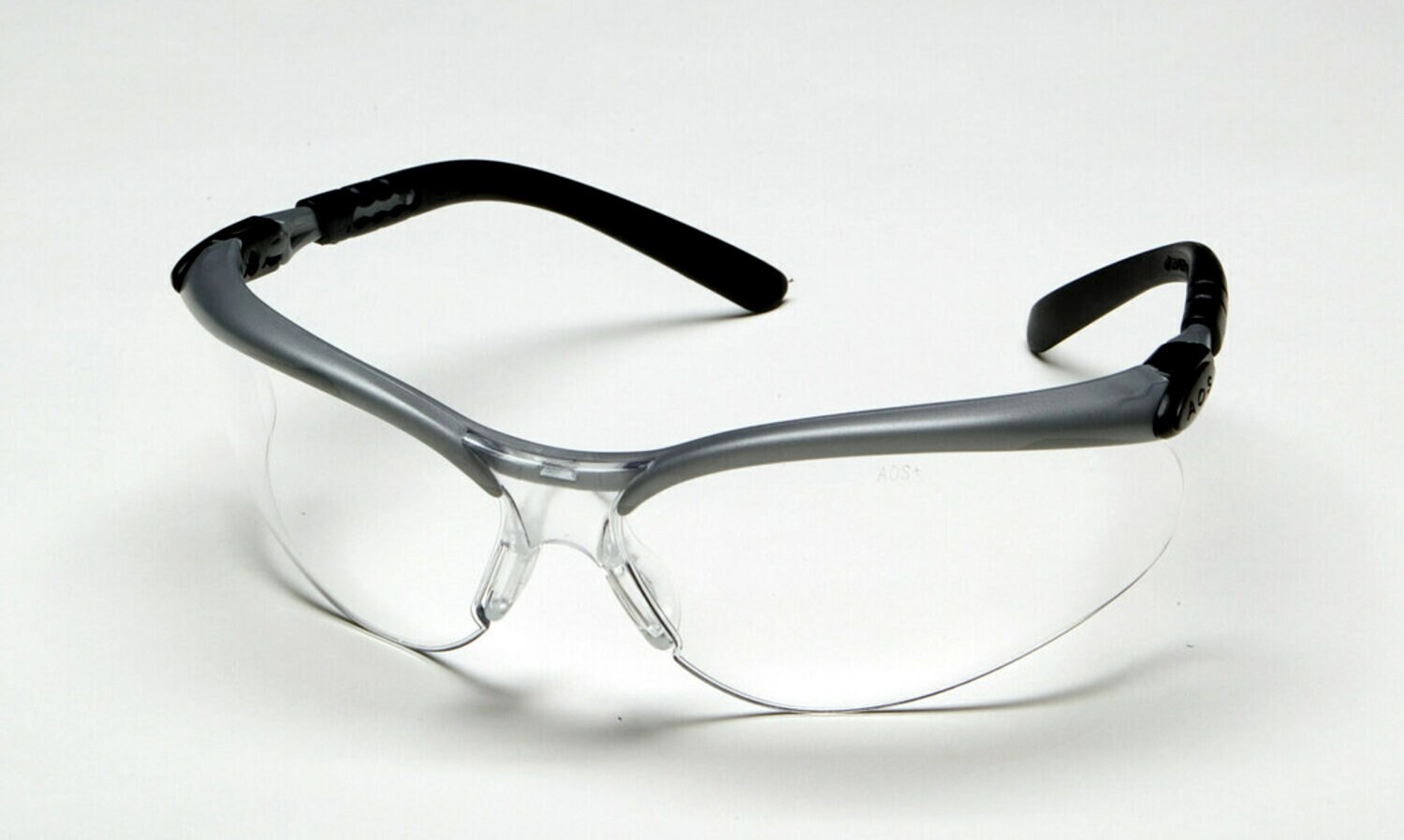 7000052795 - 3M BX Protective Eyewear 11380-00000-20, Clear Anti-Fog Lens,
Silver/Black Frame, 20 ea/Case
