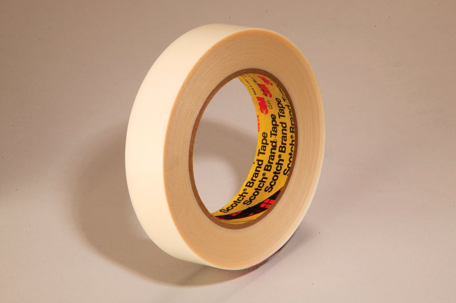 7000048719 - 3M UHMW Film Tape 5423, Transparent, 20 in x 18 yd, 12 mil, 1 Roll/Case