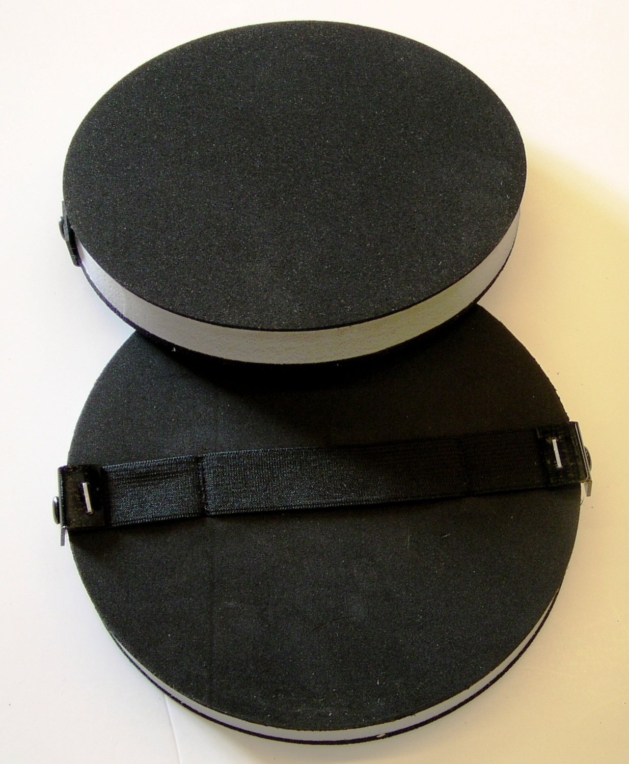 7100138168 - 3M Screen Cloth Disc Hand Pad 02713, 8 in x 1 in, 10 ea/Case