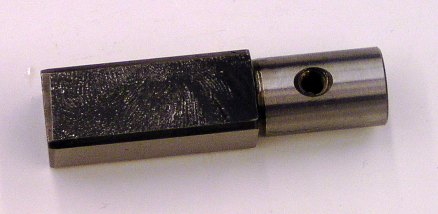 7010362723 - 3M Tracking Arm Post 30622