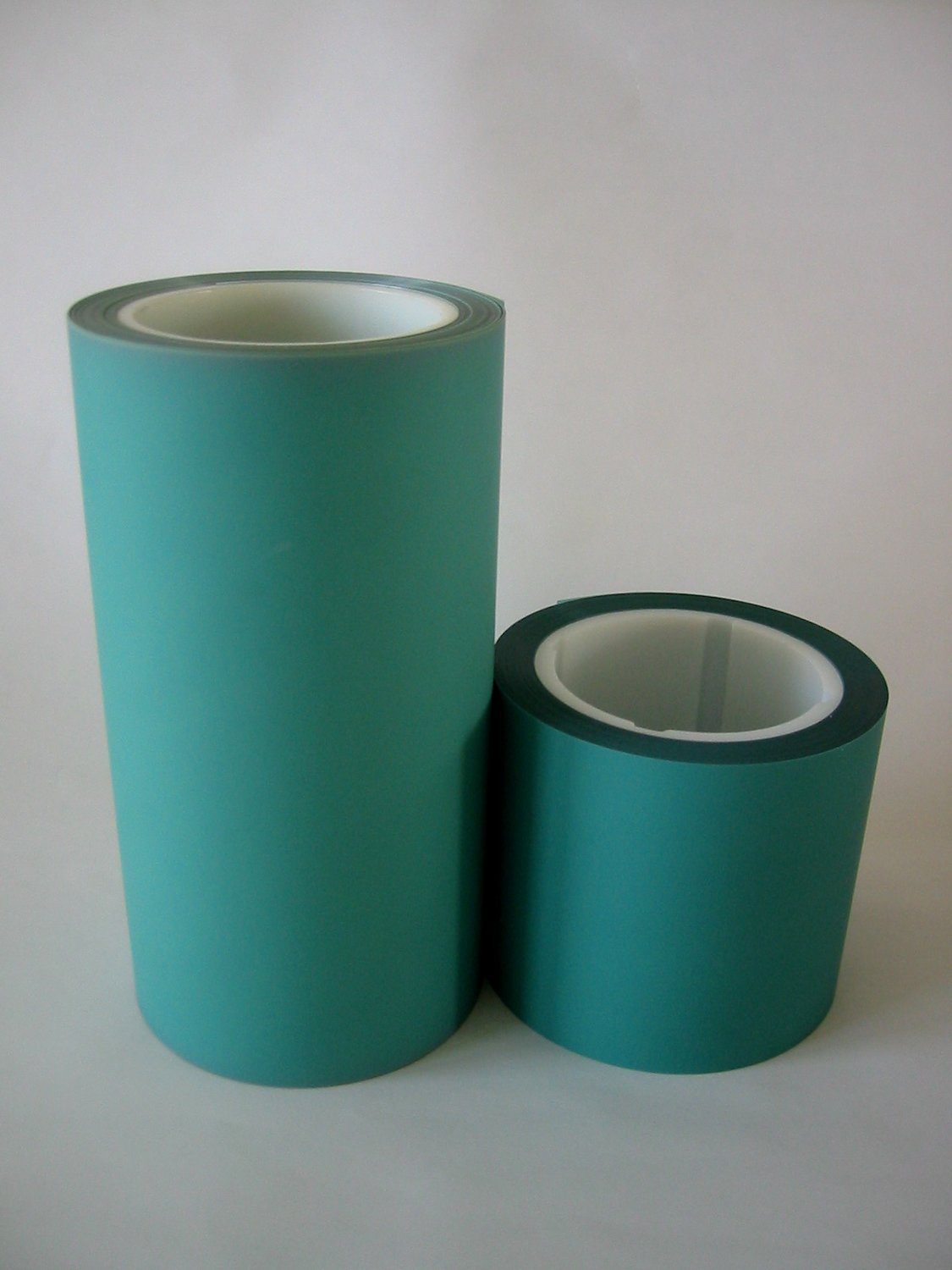 7010534007 - 3M Lapping Film Roll 264M, 12 Mic, Type P, 8 in x 300 ft x 3 in, Keyed Core, ASO