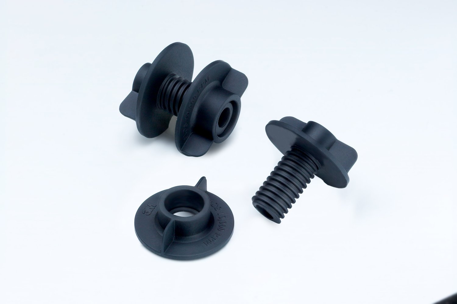 7100008859 - 3M Tapered Spindle Mount Adapter, 50 ea/Case