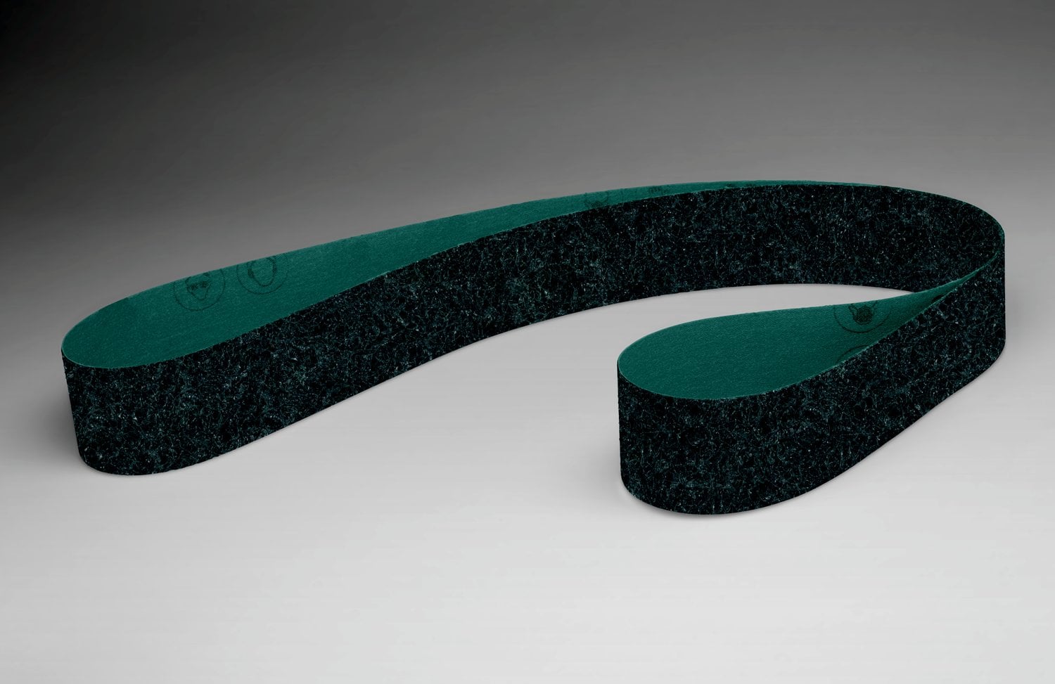 7010365867 - Scotch-Brite Surface Conditioning Low Stretch Belt, SC-BL, SiC Medium, 1 in x 132 in, 5 ea/Case