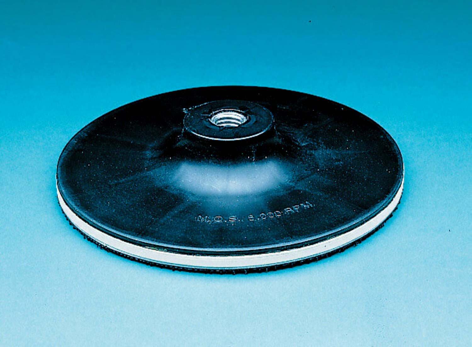 7000120891 - 3M Disc Pad Holder 918, 8 in x 5/16 in x 3/8 in x 5/8 in-11 Internal, 1 ea/Case