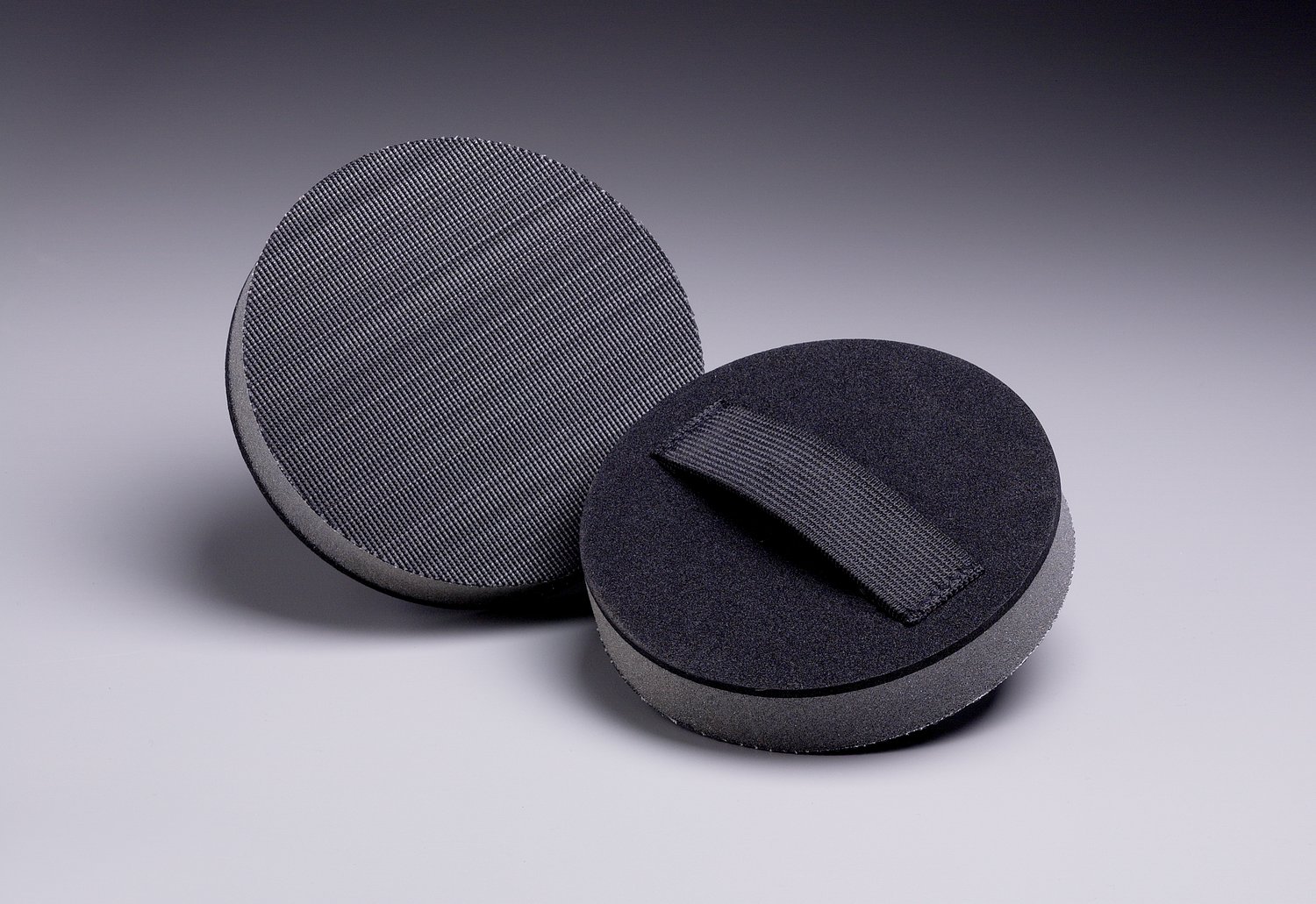 7100138316 - 3M Hookit Disc Hand Pad 77750, 5 in x 1 in, 10 ea/Case