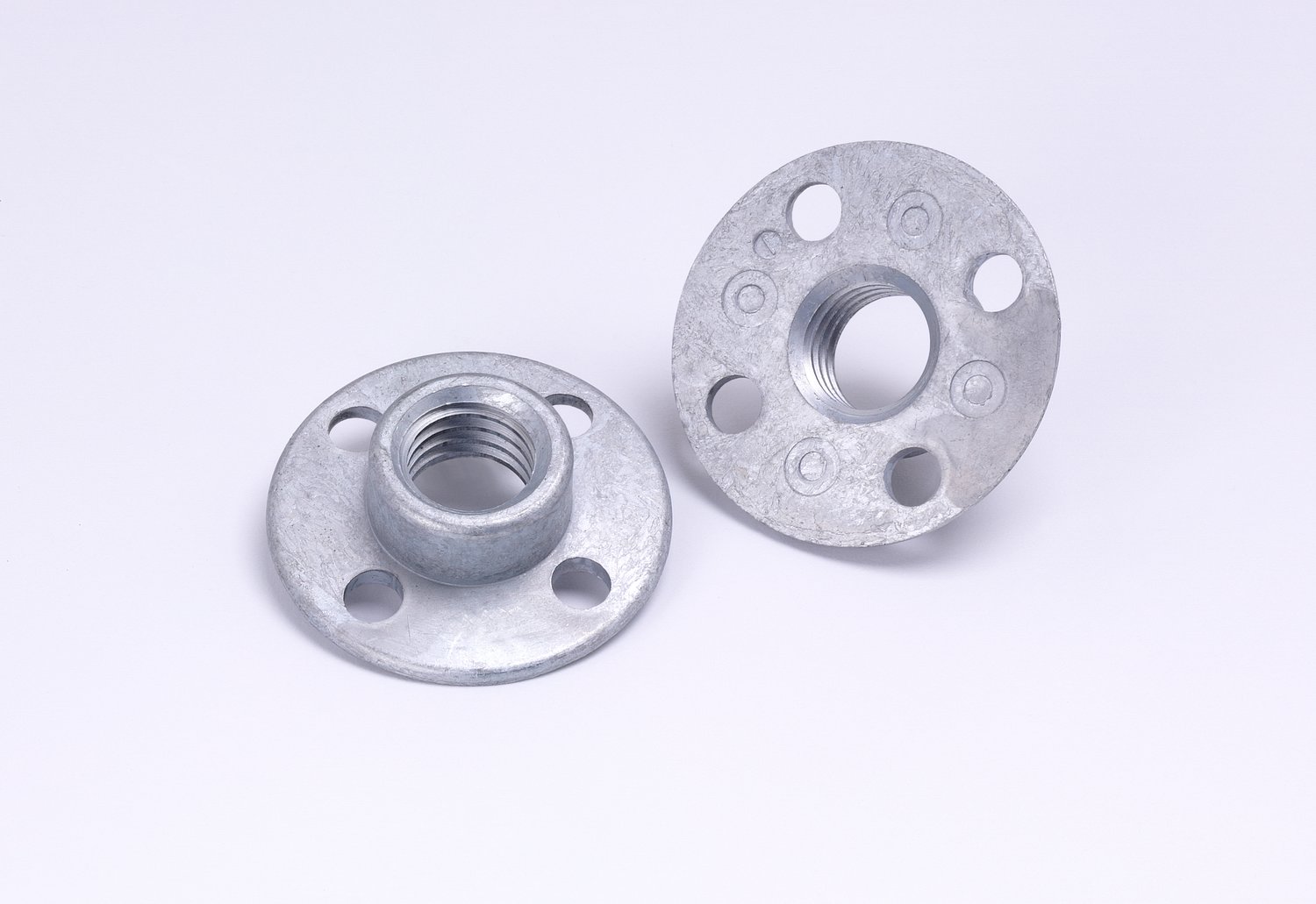 7000120523 - 3M Disc Retainer Nut 05622, 3/8 in x 5/8 in-11 Internal, 10 ea/Case
