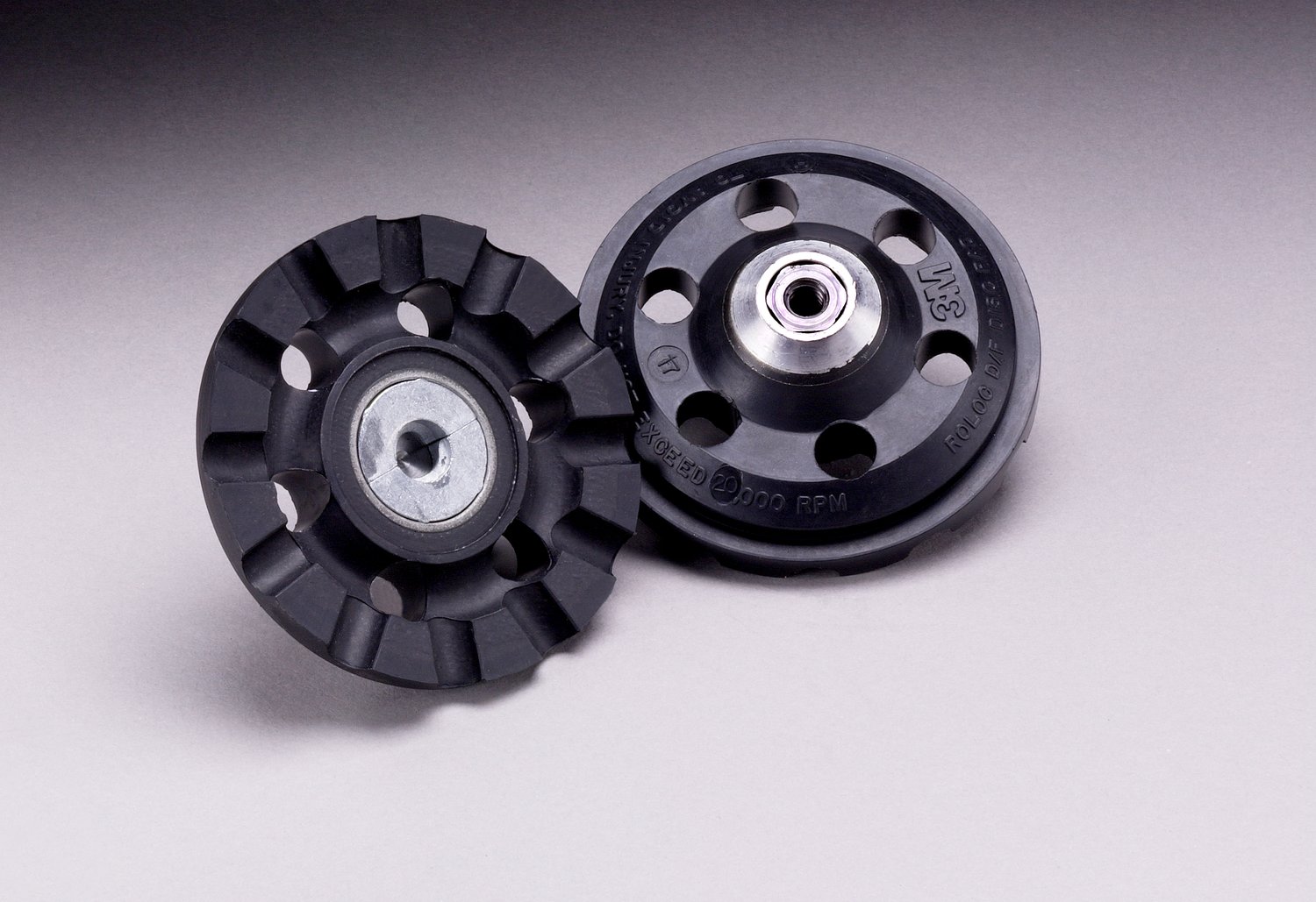 7010362528 - 3M Roloc D/F Cool Running Disc Pad TR 82974, 2 in 1/4"-20 internal, 5 ea/Case
