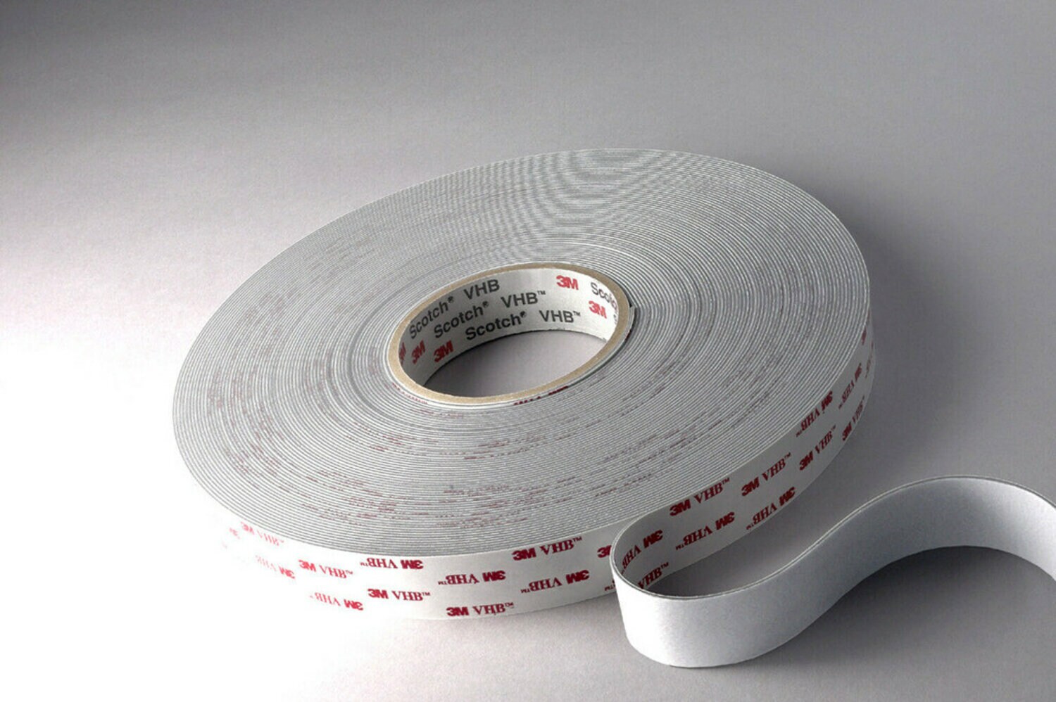 7000048520 - 3M VHB Tape 4955, White, 3/4 in x 36 yd, 80 mil, 12 Roll/Case