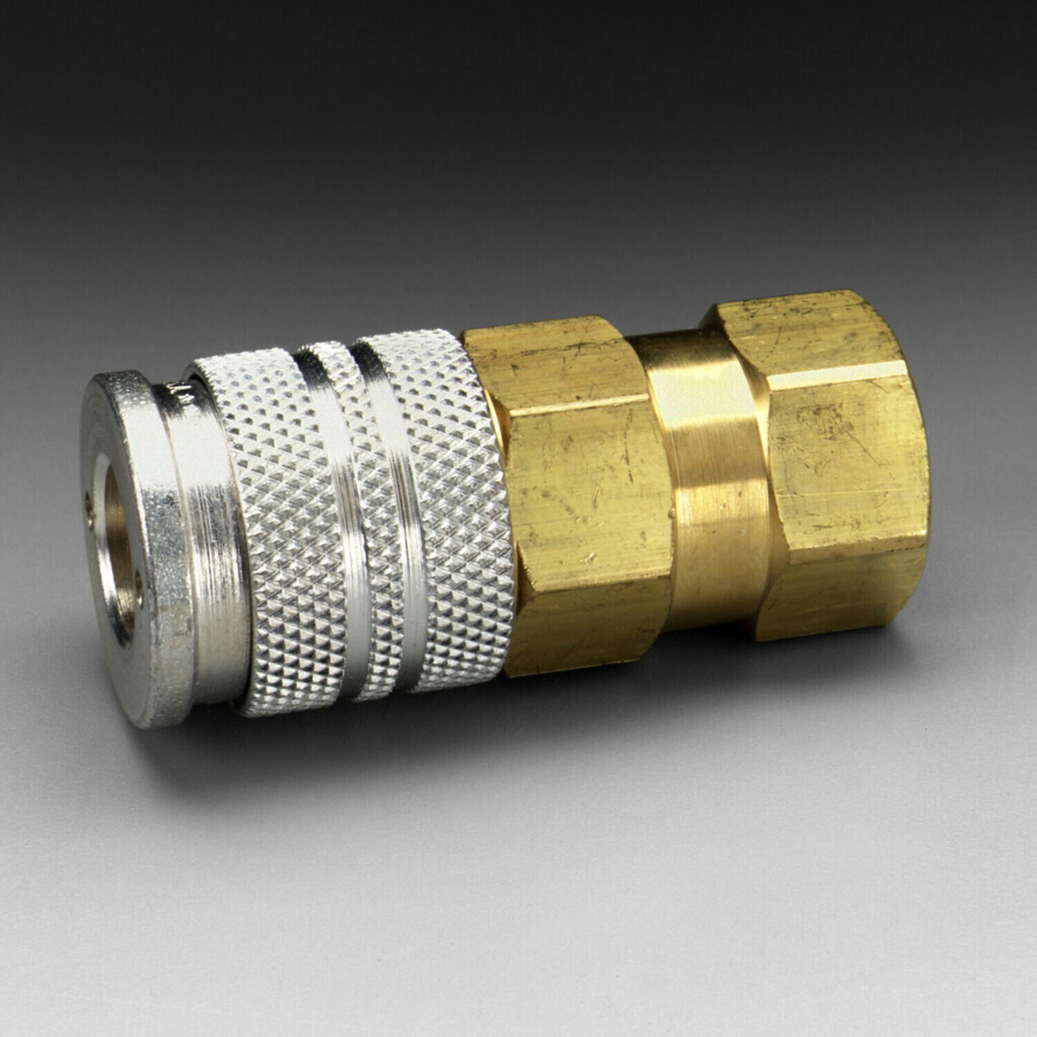 7000051867 - 3M Socket W-3280-2, 1/4 in Body Size, 1/4 in FPT, Industrial Interchange 2/Case