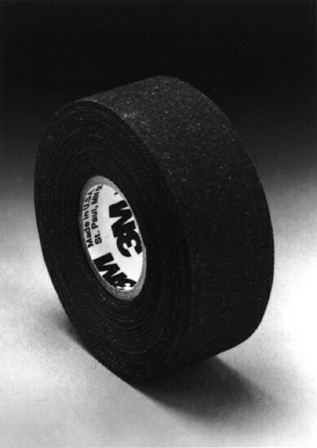 7000089976 - 3M RESTRICTING TAPE (Cloth Tape) P-4, 50 Rolls/Case