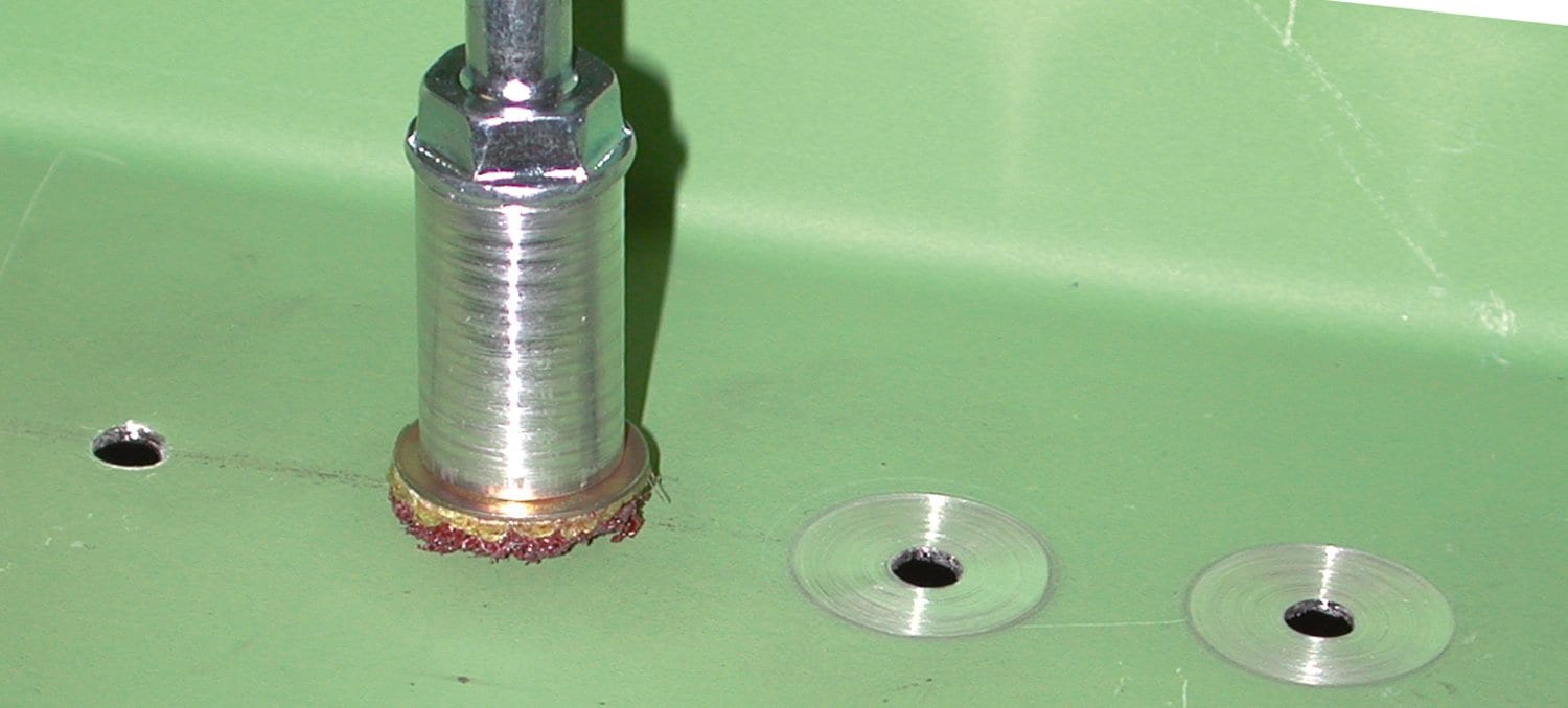 7000122088 - Standard Abrasives Quick Change P.A.R.T. GP Disc, 800072, A/O Medium, TSM, Maroon, 5/8 in, Die QS62HM, 50/Carton, 500 ea/Case