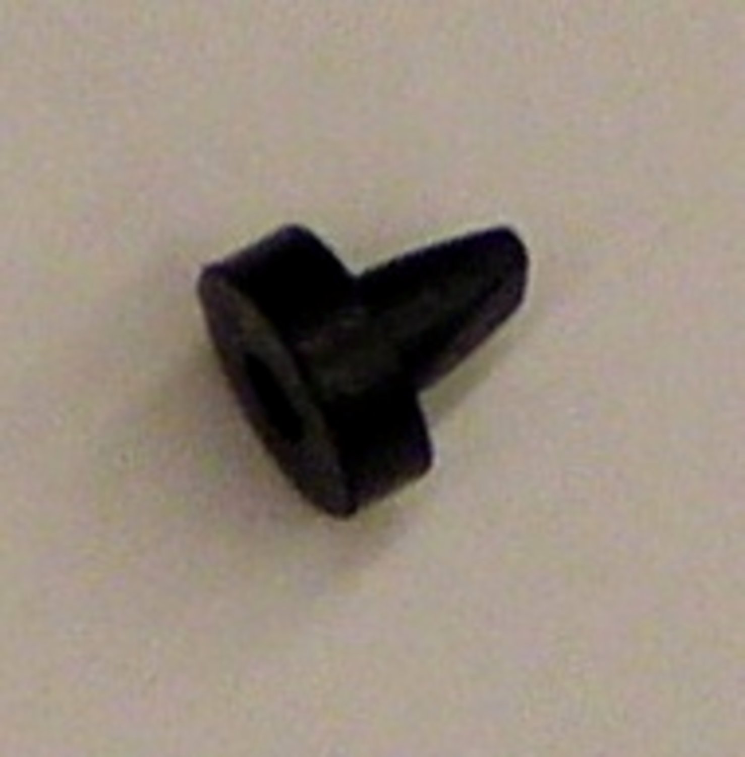 7010360508 - 3M One-Way Valve A0121