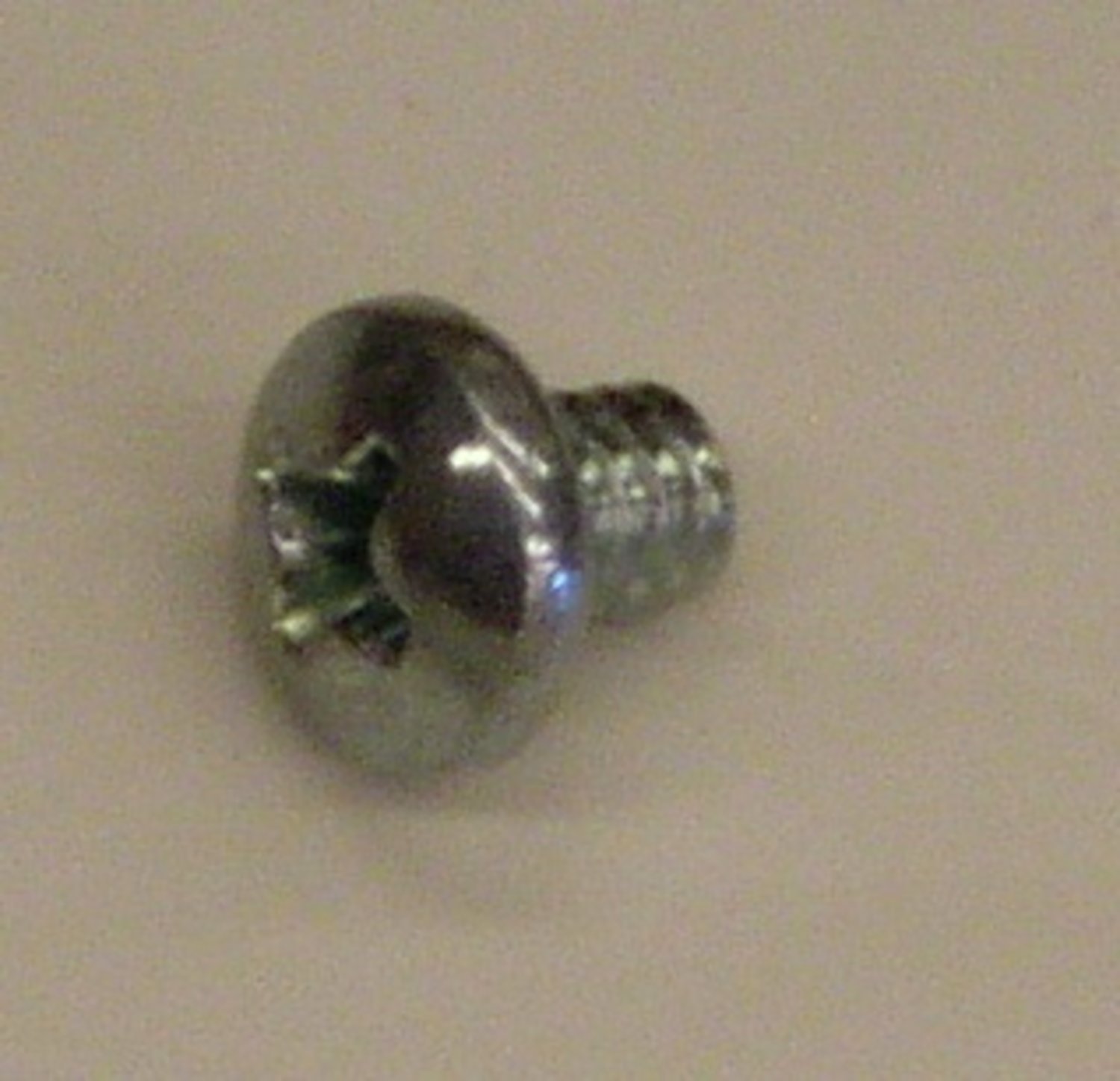 7010308580 - 3M Screw - PhiIIips Pan Head Machine 06502, 8-32 in x 3/16 in