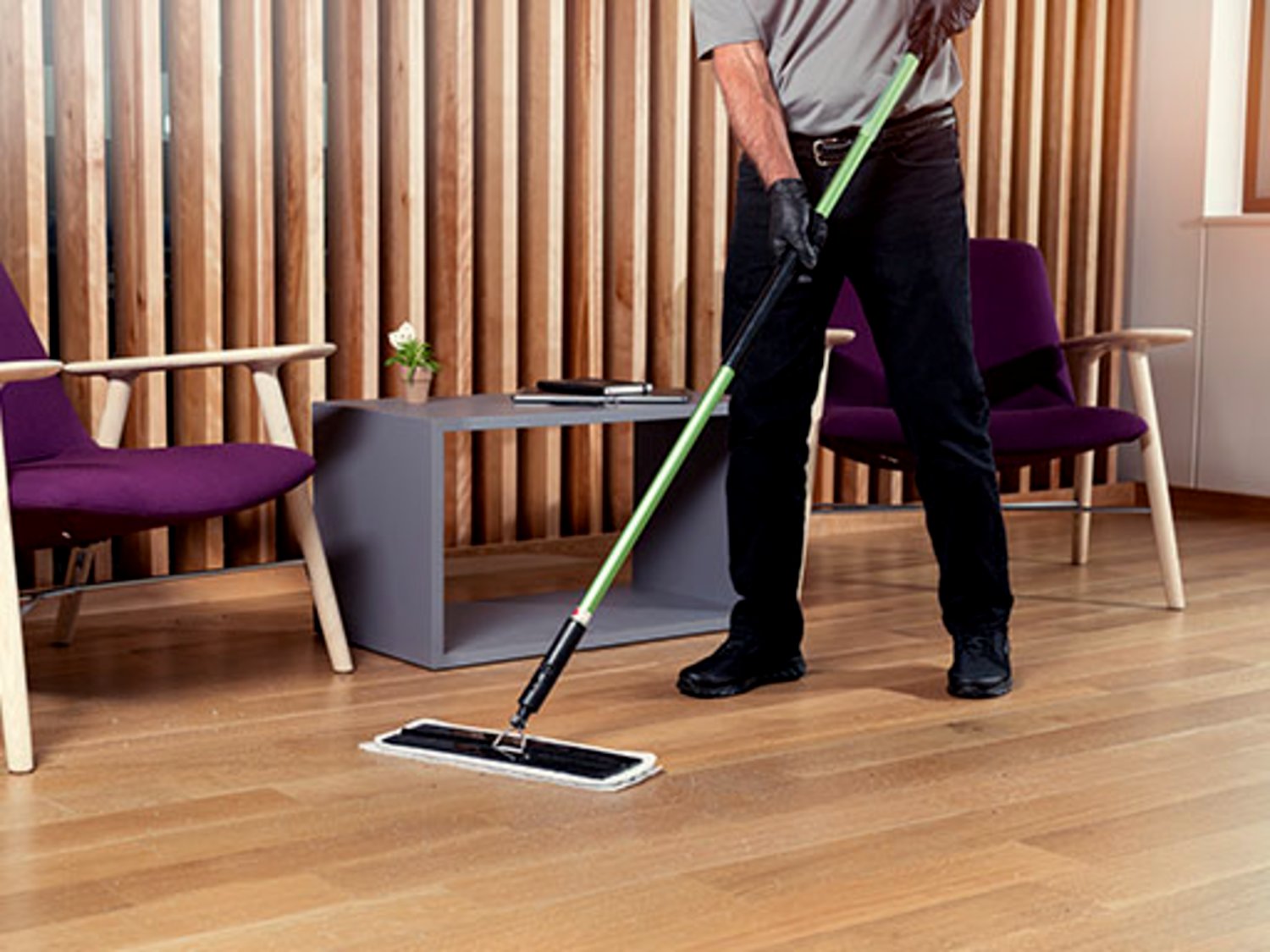 7000052514 - 3M Easy Scrub Flat Mop Tool With Pad Holder, 16 in, 1/Case