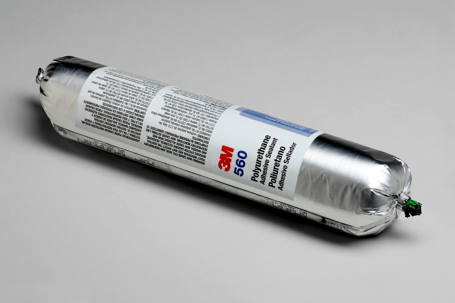 7100198011 - 3M Polyurethane Adhesive Sealant 560, Black, 400 mL Sausage Pack, 12/Case