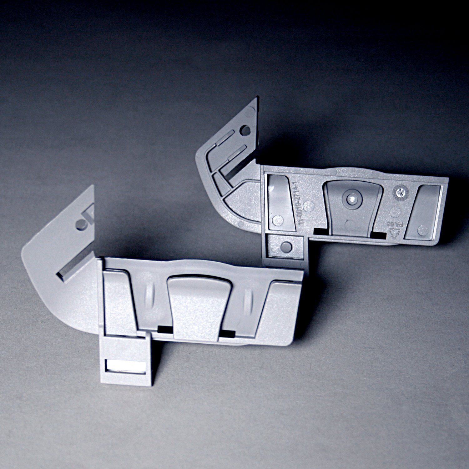 7100077600 - 3M Versaflo Visor Attachment Clips (Left and Right) for Premium Head Suspension, S-952 1 Pair/Case