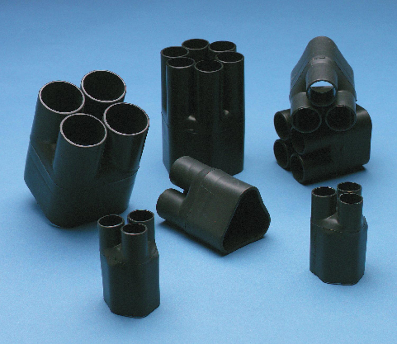 7010396863 - 3M Heat Shrink Heavy-Duty End Cap SKE-25/63, Black, for cable diameters 1.00-1.97 in, 1 each, 60/Case