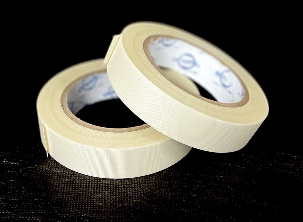  - DW 469 Thermal Spray Tape – White